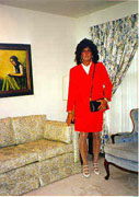 dress48a.JPG (16141 bytes)