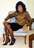 dress52a.JPG (13886 bytes)