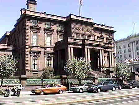 The only level block on Nob Hill.