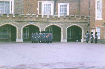 changingguardstjames