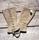 leggins.jpg (45287 bytes)