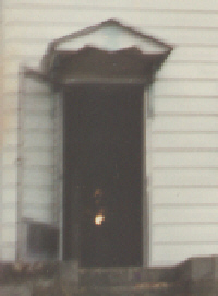 ghostdoor.jpg (23971 bytes)