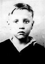 Elvis as a young boy.