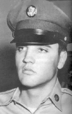 Elvis In Uniform
