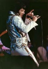 Elvis live in Chicago.