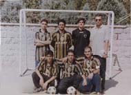 guys.jpg (14721 bytes)