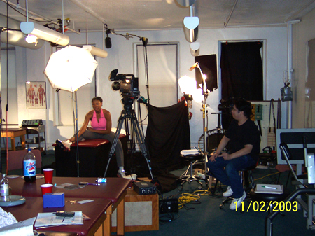Gary & Phillesa talk between takes.