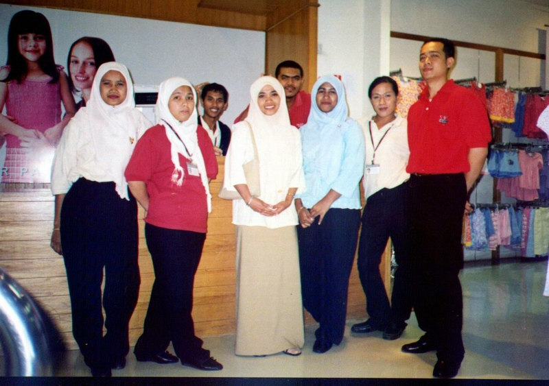 Sham and the gang.... Member lama kat Reject Shop. Kenalkan bakal isteri kepada mereka...