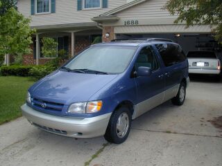 TOYOTA SIENNA