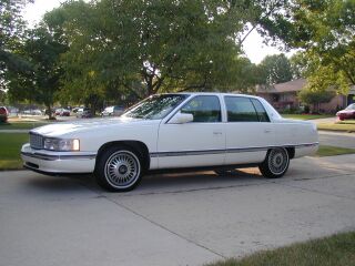 Cadillac DeVille 17