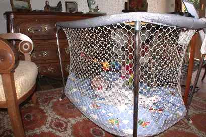 ... this datime cot is historic, my Mum already spent time in here, when she was visiting her Grandmother years ago...
