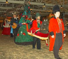 Picture of the original "Fiddling Tannenbaum" in the Toy Parade. (photo credit danceslut.net