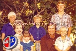 Austin to the left with his family