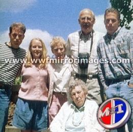 Test to the right with his family