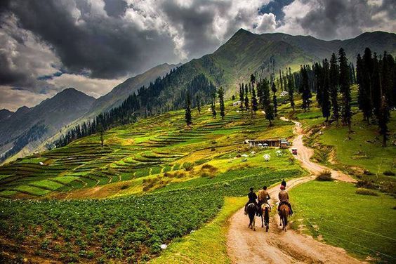 Lalazar-Pakistan: 