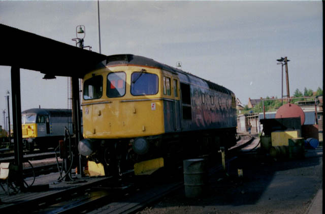 33058