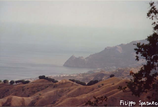 Valle Pagliara, Valle d�Agr�, Capo Sant'Alessio