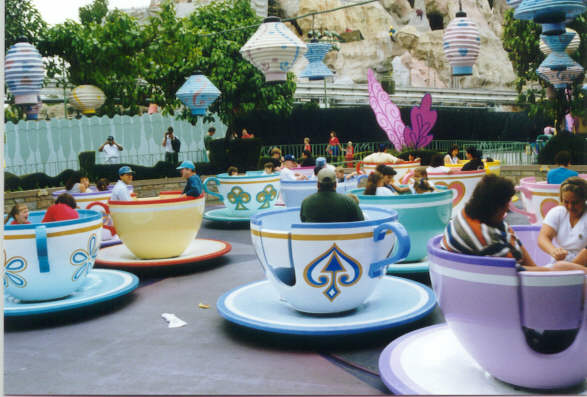 DISNEY2.jpg (52005 bytes)