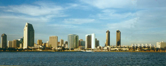 DOWNTOWN.jpg (24137 bytes)