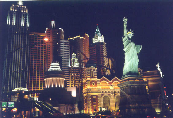 LV_NEWYORK.jpg (42029 bytes)