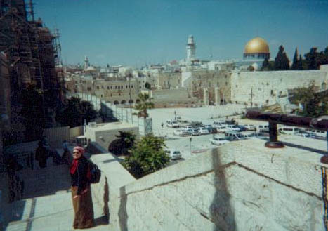 Kirsten at the kotel