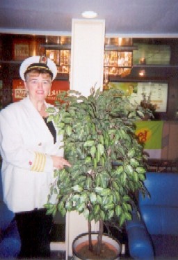 Isn't this a lovely bush? The lounge on the Camellia, a ferry that is much like the Love Boat.