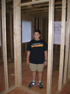 Bruno no seu quarto
