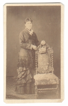 ambrosina_f47f.jpg (91017 bytes)