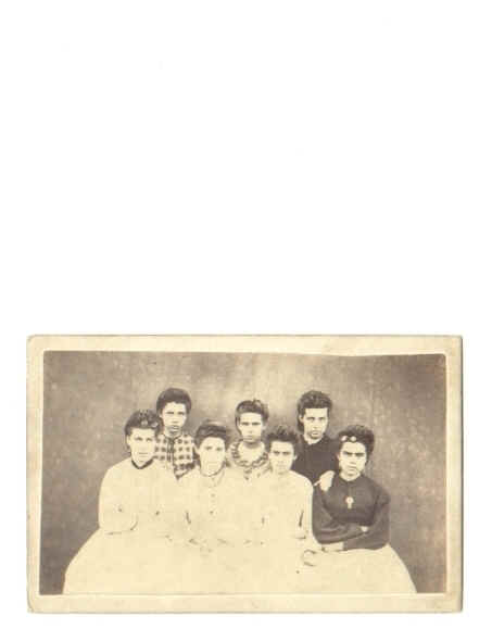 ambrosina_f50f.jpg (95376 bytes)