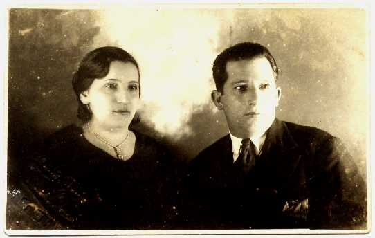 petrona_salvador.jpg (17130 bytes)