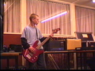 Ken the Bass player Short little man, 