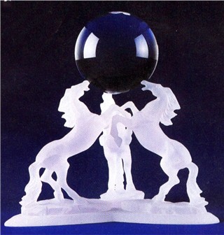 9 1/4" diam x 10 1/2" high