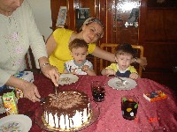 Onur & Arda & Gulsem Ailemizin en k�c�kleri :) 