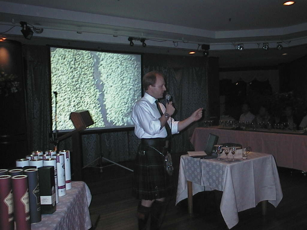 Morrison Bowmore Tastings at Lake Club, 13 April 2002