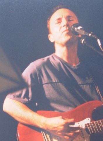 LUIS ALCARAZ