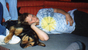Willy sleeping on Kaiser or is it Kaiser sleeping under Willy?