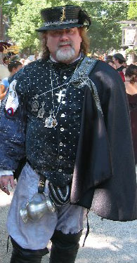 Horatio considers accessorizing very important.&nbsp; After all he can afford it and he looks soooo good!