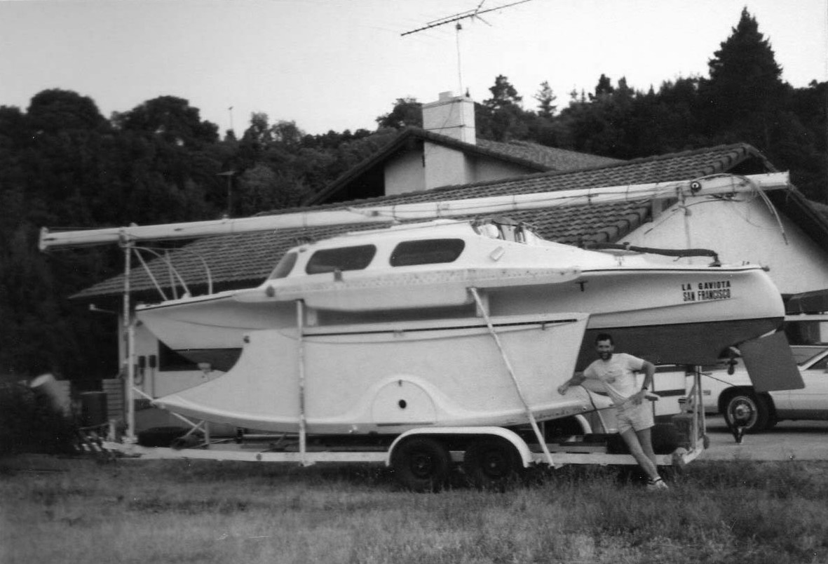 tri-Trailer-blk.jpg