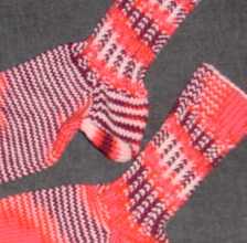 Vintage wool socks, link to great pattern