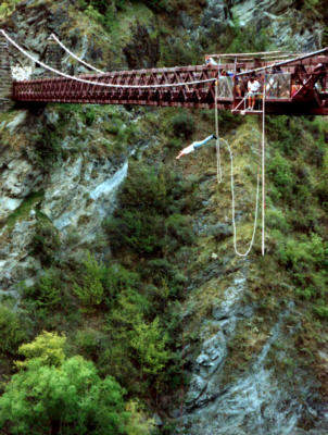 me bungy jumping