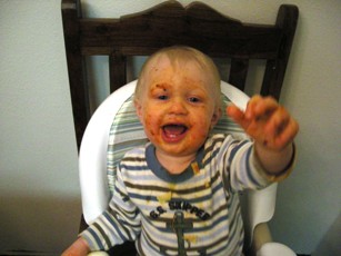Tomato sauce is messy!