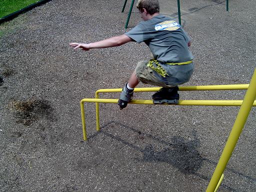 Jonathan&nbsp;Bentley&nbsp;Gets&nbsp;A&nbsp;Rail&nbsp;At&nbsp;The&nbsp;Local&nbsp;Park