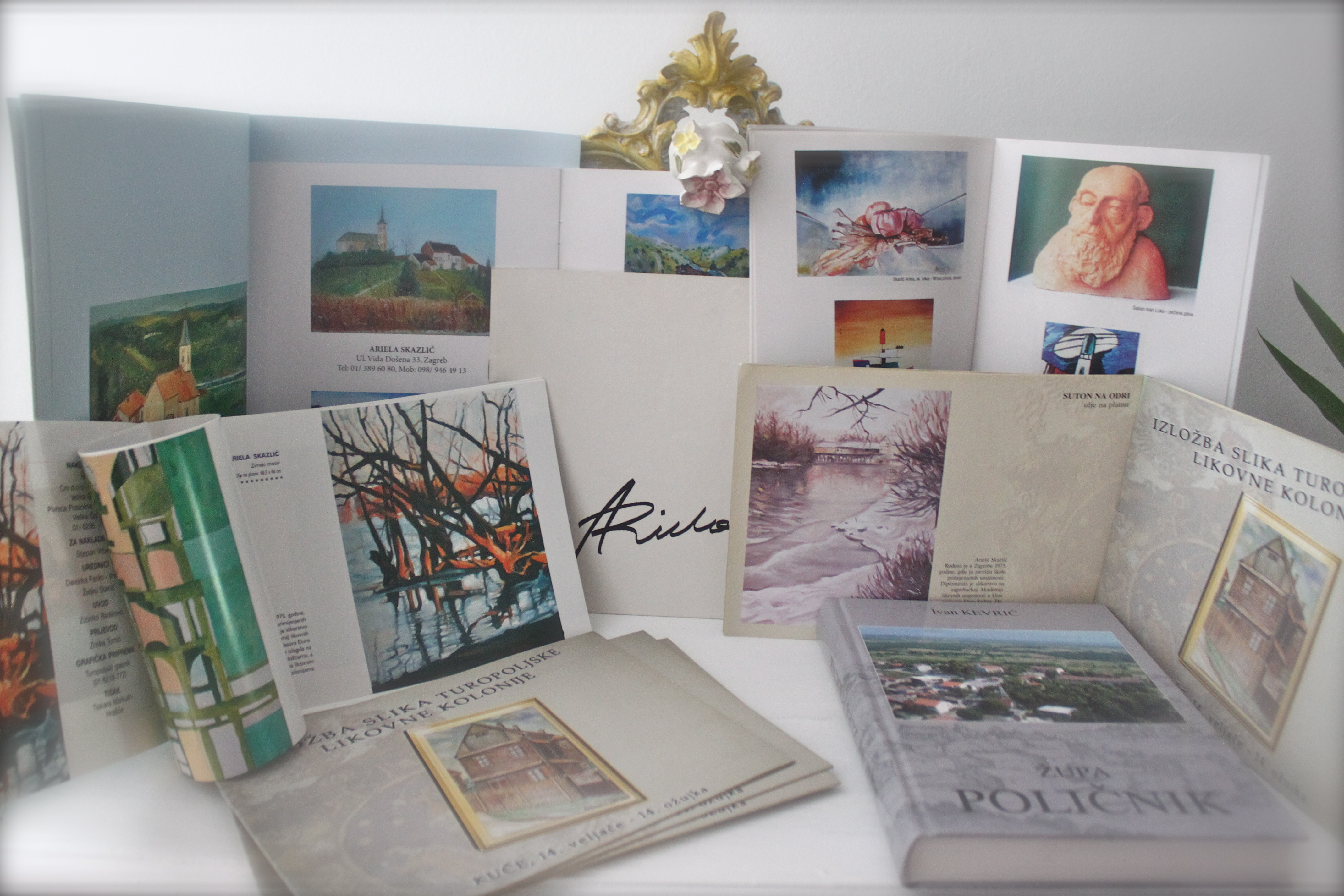 catalogs a