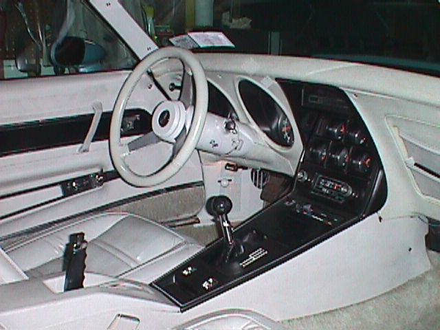 Light Leather And 4-Speeds Are Always Cool!