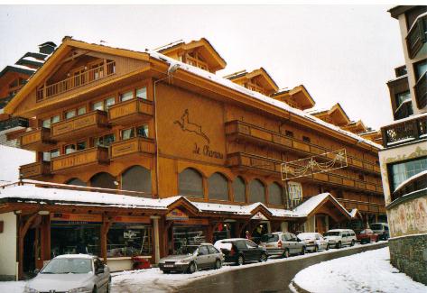 Le Chamois building - Winter