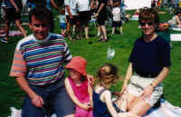 Ian_Sydney_Bailey_Sherry.JPG (390969 bytes)