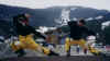 Jen_Karina_onthewall.jpg (137153 bytes)