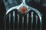 car-jag75o-w.jpg (12234 bytes)