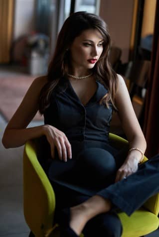 girlfriend type call girls in Hyderabad