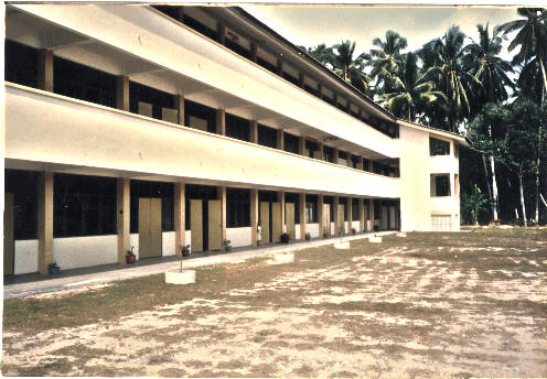 bangunan sekolah tahun 1990